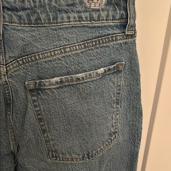 Old Navy High Rise Blue Jeans with Distressed Style - Picture 8 of 11